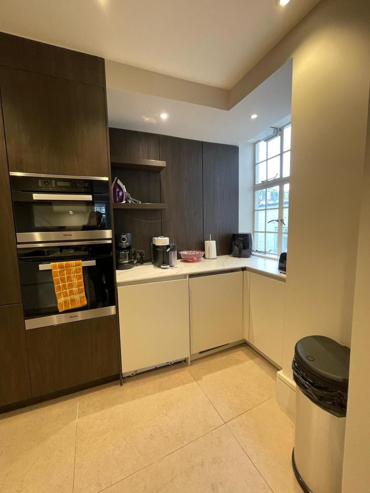 Luxury Three Bedroom In Kensington Apartamento Londres
